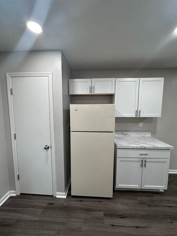 Foto del edificio - 1811 Hightower Dr