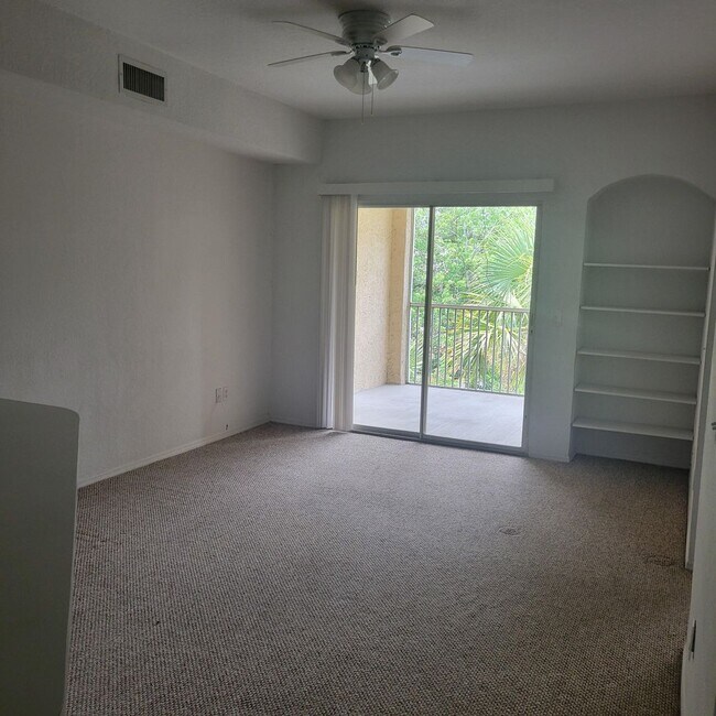 Building Photo - Available Now! Altamonte Springs Bona Vist...