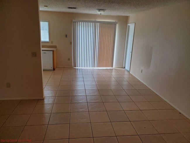 Building Photo - Two-Bedroom East of US Hwy 1