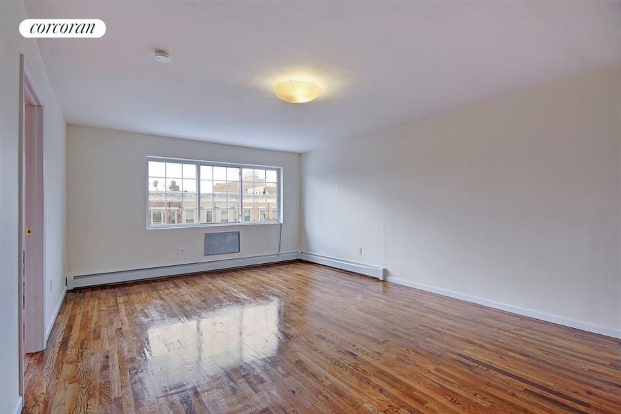 91 Lott St, Brooklyn, NY 11226 Room for Rent in Brooklyn, NY