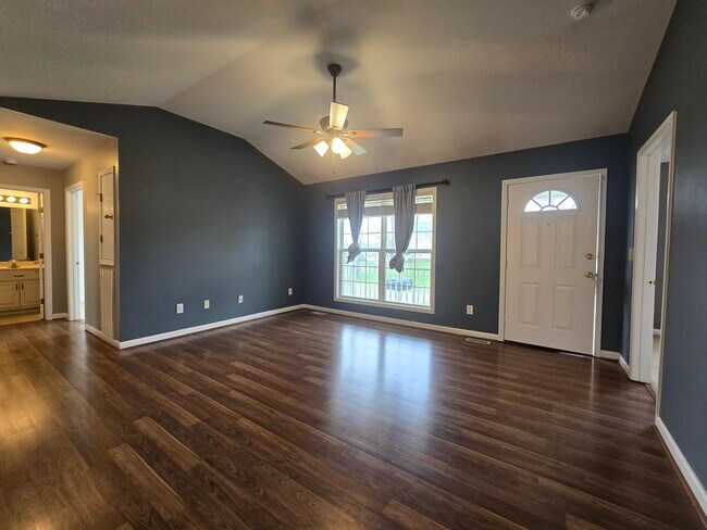 Foto del edificio - 2723 Mollys Ct