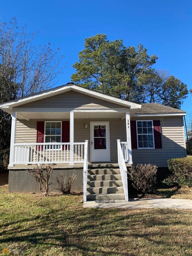 Foto principal - 242 Magnolia St