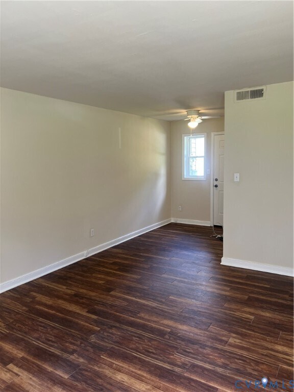 Building Photo - 202 Monticello Dr
