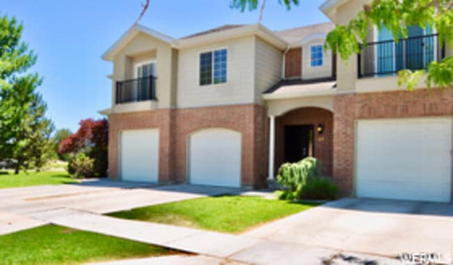 Building Photo - 269 Sunshine Dr