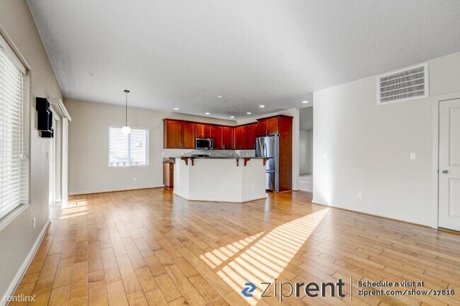 Building Photo - 5 br, 3 bath House - 10646 NW Jordan Ln, P...