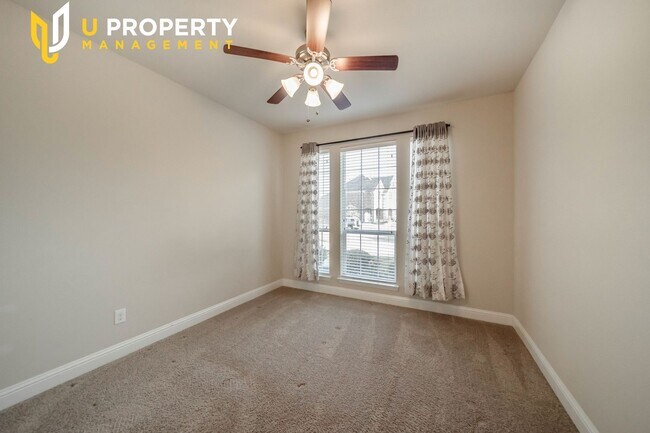 Building Photo - Rich woods in Frisco. Great location and S...