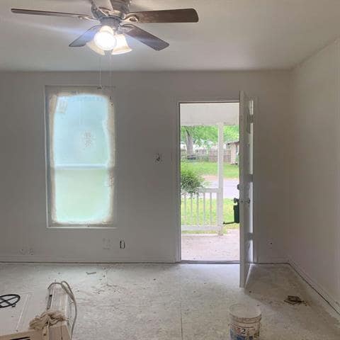 Building Photo - 508 S Scullin Ave