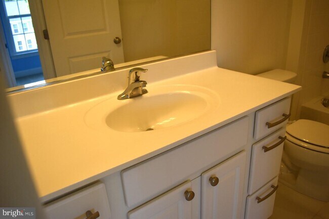 Foto del edificio - 8862 Orchard Ln