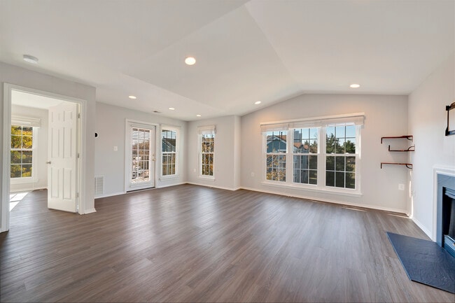 Building Photo - 21029 Timber Ridge Ter