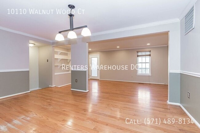 Building Photo - 10110 Walnut Wood Ct
