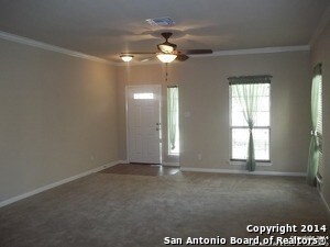 Building Photo - Beautiful 3 Bedroom 2 1/2 in trophy ridge