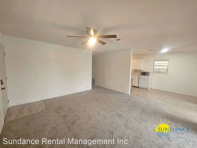 Building Photo - 3 br, 1.5 bath House - 500 Kelly Street Un...