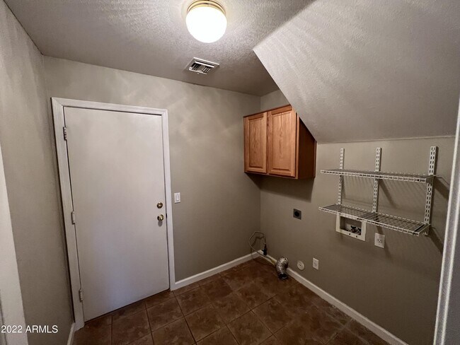 Foto del edificio - 6426 W Lariat Ln