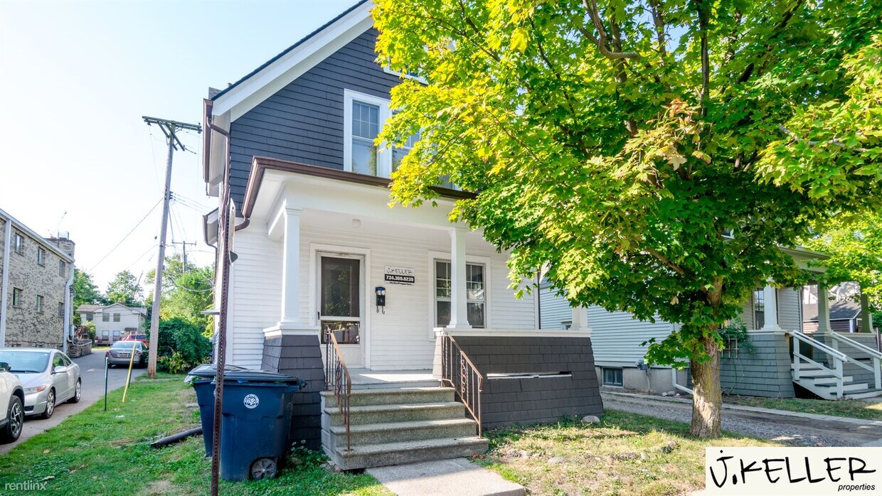 Foto principal - 4 br, 1 bath House - 112 Adams Ave