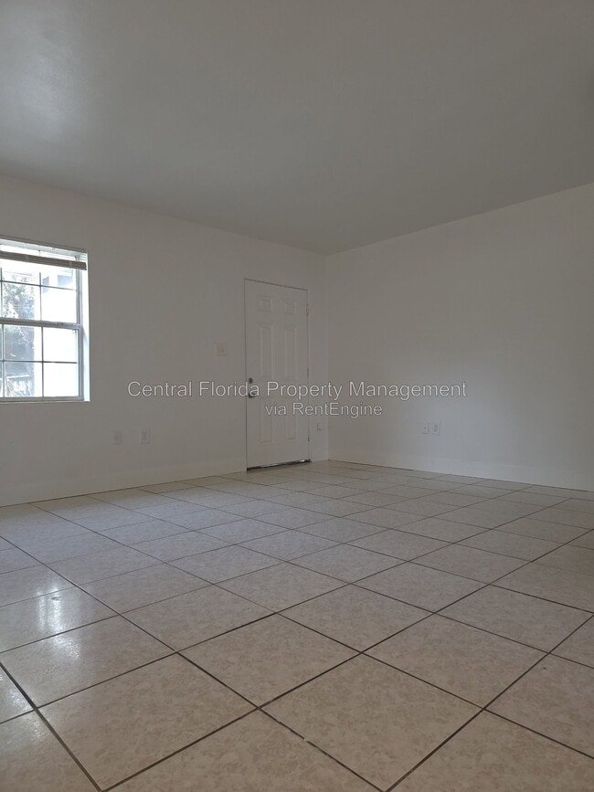 Photo - 1010 East Central Boulevard Townhome