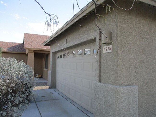 Building Photo - Family Friendly Home