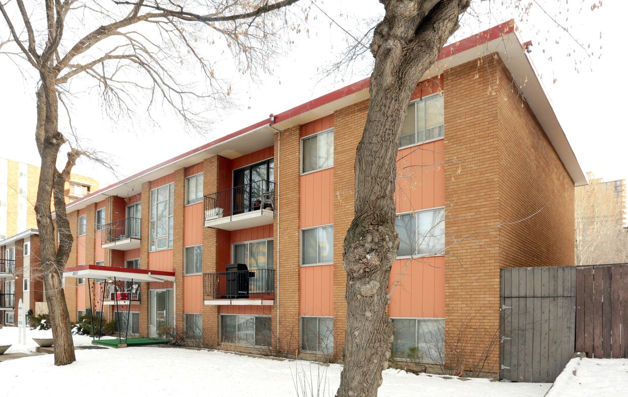 Building Photo - Ferncrest Manor