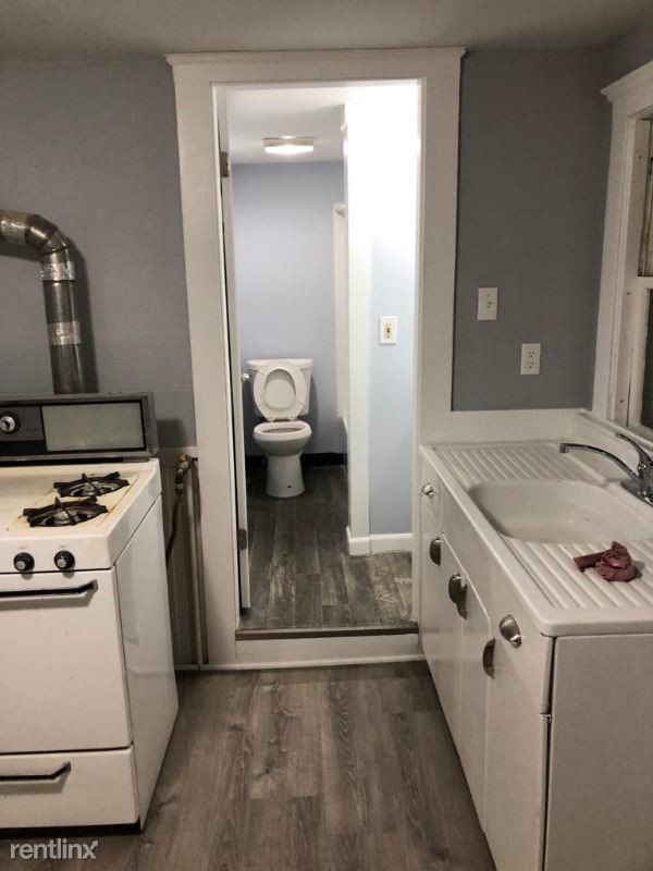 Primary Photo - 2 br, 1 bath Apartment - 4 7th St