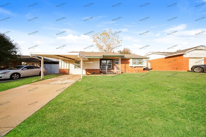 Photo - 3005 SW 54th St (Oklahoma City, OK)