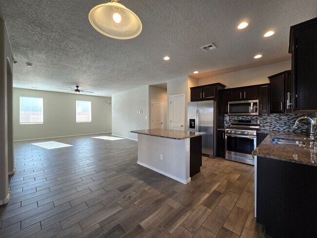 Building Photo - 5308 Camino del Griego