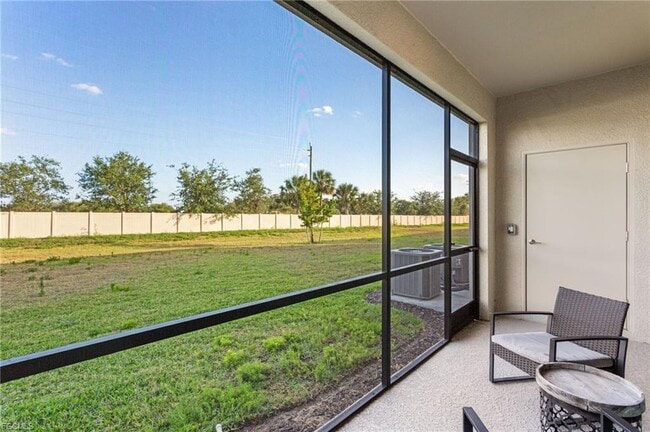 Foto del edificio - 14275 Pine Lodge Ln