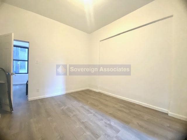 Building Photo - 504 W 139th St