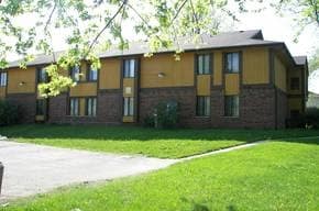 Foto del edificio - 8500-8514 N Servite Dr