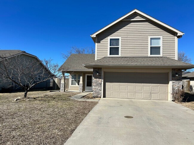 Building Photo - Wonderful Single Family Home