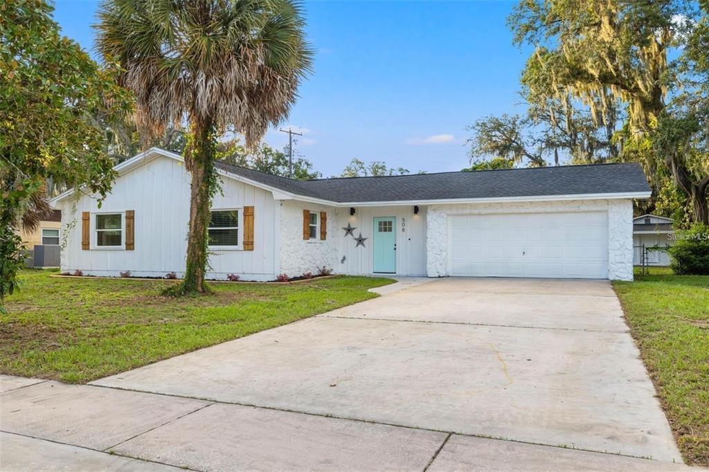 Foto principal - 508 Brooker Rd