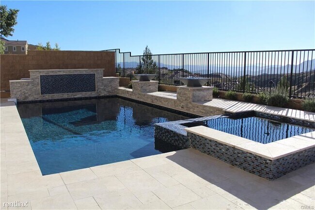 Building Photo - 6 br, 6 bath House - 11921 Ricasoli Way