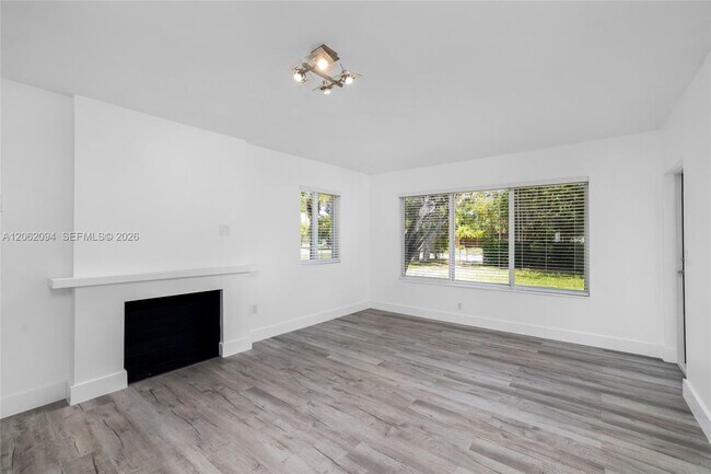 Foto del edificio - 14120 NW 2nd Ave