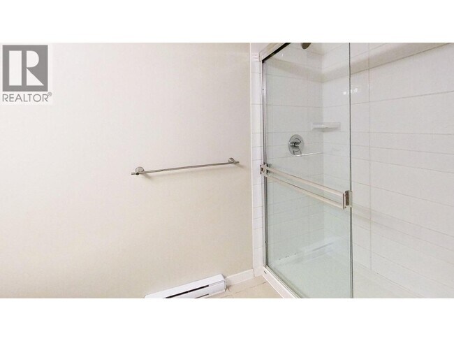 Building Photo - 9399 Tomicki Ave