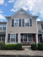 Building Photo - 108 Oak Valley Cir