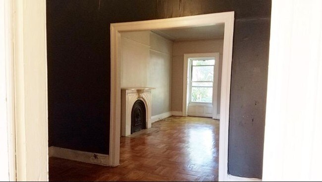 Foto del edificio - 209 Carlton Ave