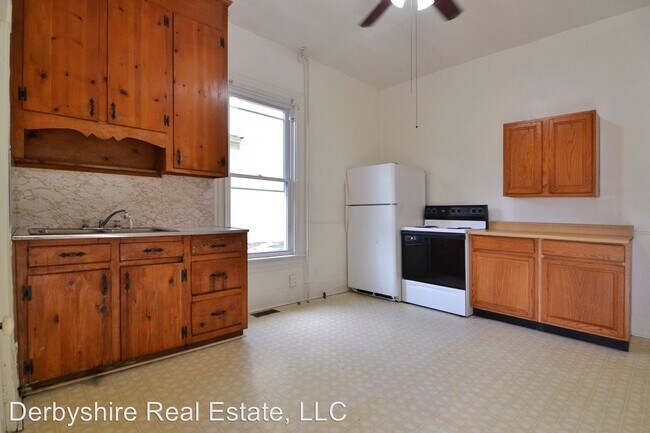 Foto del edificio - 2 br, 1 bath Apartment - 319 Wadsworth Street