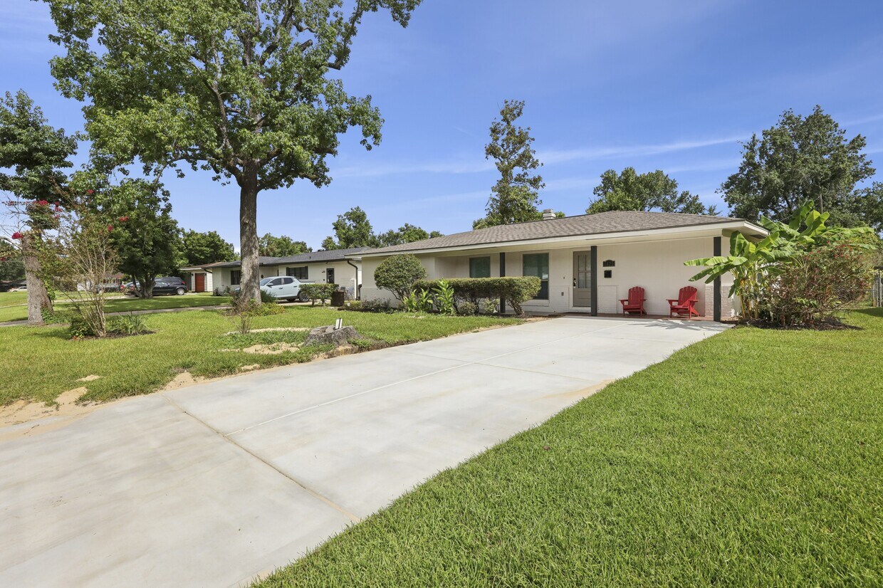 Foto principal - 5475 Sunbury Dr