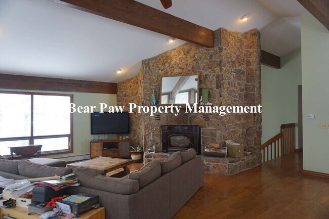 Foto del edificio - Lovely Home in Soda Creek!!