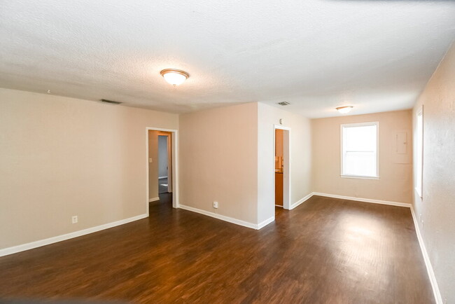 Building Photo - 1273 Stimson St