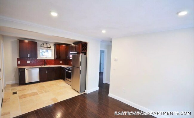 Foto del edificio - 130 Brooks St