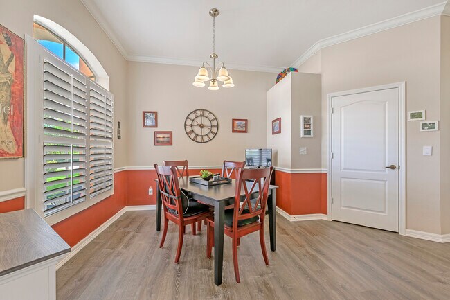 Foto del edificio - 26053 Clarkston Dr