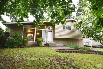 Building Photo - 5305 193rd Pl SW