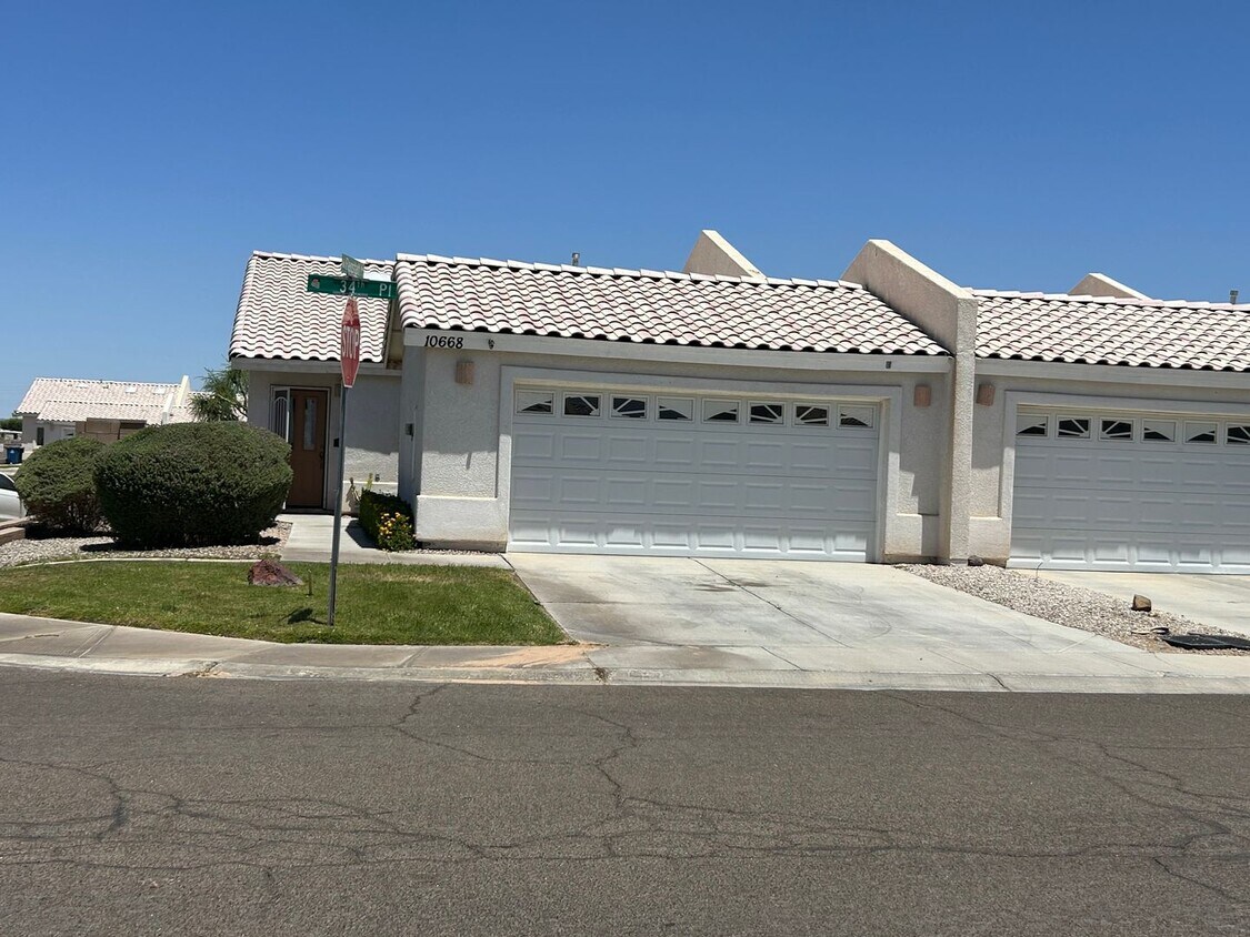 Primary Photo - YUMA MEADOWS/ Move-In Ready!