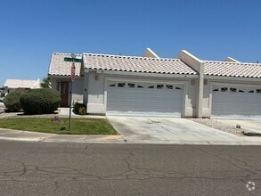 Building Photo - 10668 E 34th Pl