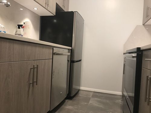 Foto del edificio - 438 W 43rd St