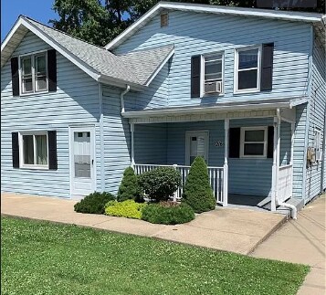 Primary Photo - 216 Cayuga Creek Rd