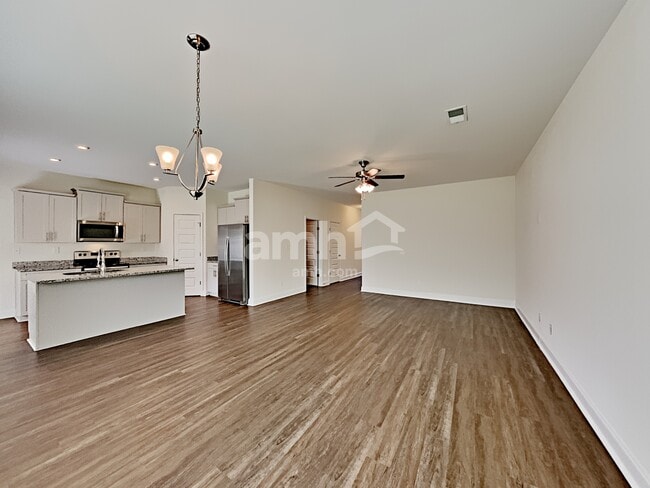 Foto del edificio - 5034 Mountain Springs Rd