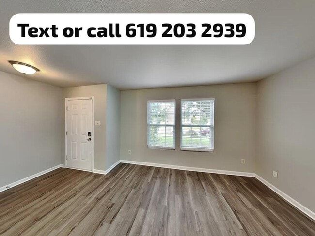 Building Photo - 955 Littleton Dr