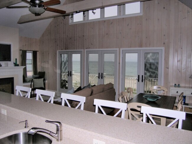 Foto del edificio - 99 N Shore Blvd