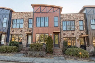 Building Photo - 118 Ruth Dr