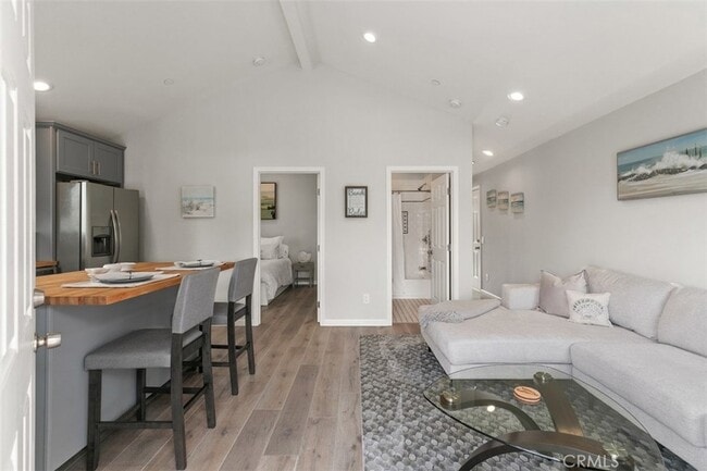 Building Photo - 33895 Alcazar Dr